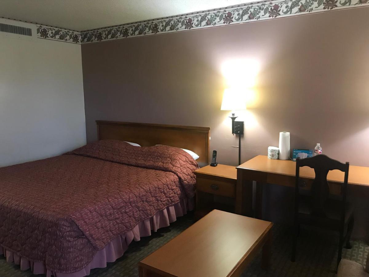 Tyler Inn & Suites المظهر الخارجي الصورة
